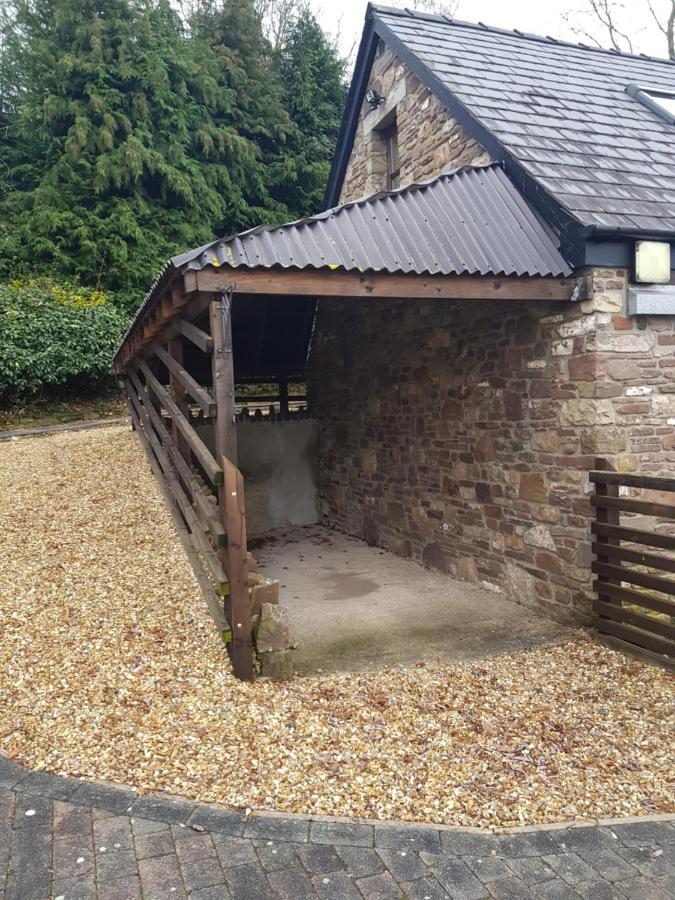 The Loft Apartment Abergavenny Extérieur photo